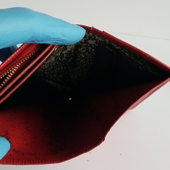 Louis Vuitton Red Epi Porte Monnaie Tresor Wallet - Picture 12 of 16